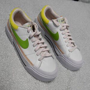 Nike Court Legacy Lift NWOT 7